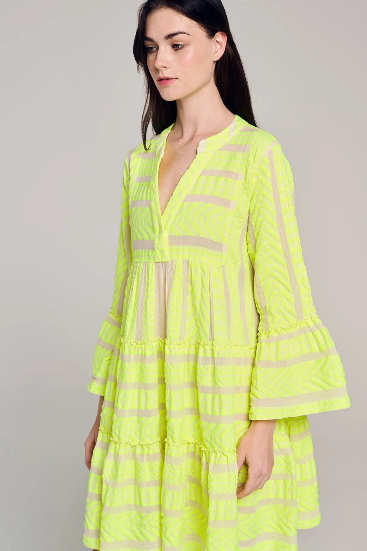 Devotion TWINS Ella Short-N.Lime/Offwhite^Women Dresses